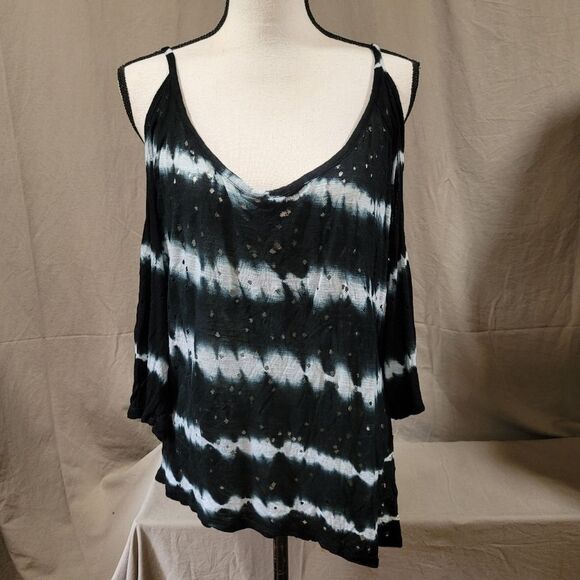 Anama size medium black white cold shoulder top with designed holes distressed - Picture 2 of 5